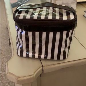 Henri Bendel Vinyl cosmetic/jewelry case